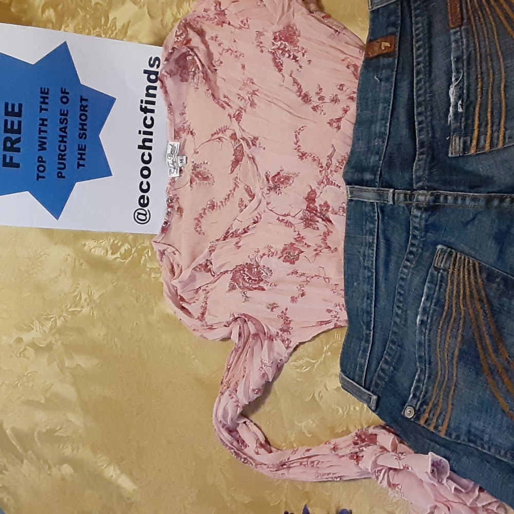 7 for all mankind BEAUTIFUL SHORT 100% COTTON Size 28 WOMENS Color Blue